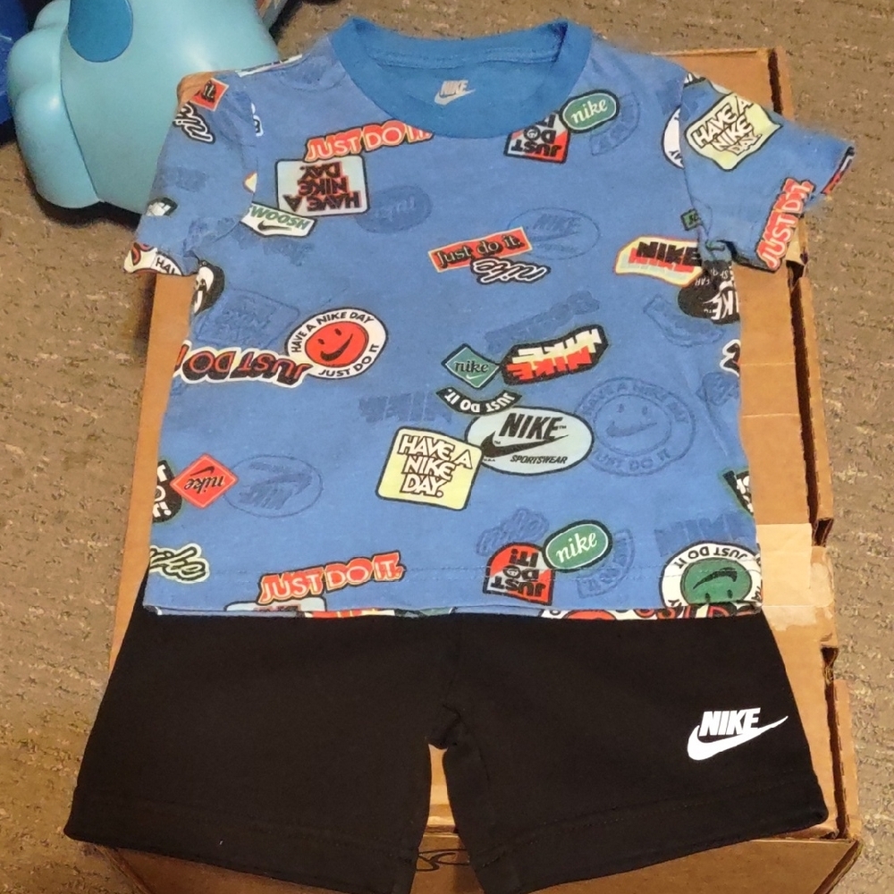 Nike Blue Graphic T-Shirt and Black Shorts Set